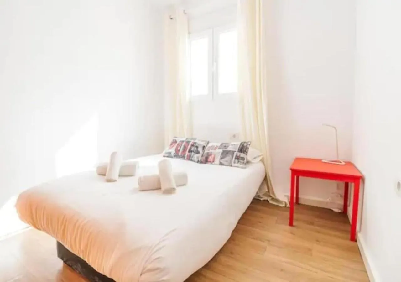 Central 2Bedroom 200M From Beach Callao Salvaje Apartment