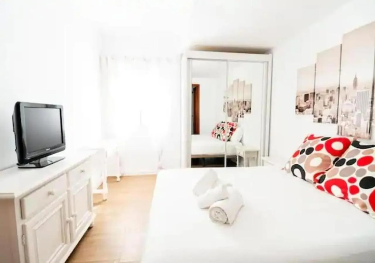 Central 2Bedroom 200M From Beach Callao Salvaje Apartment